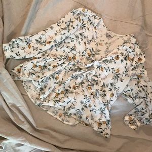 Lucky Brand flowy top size M
